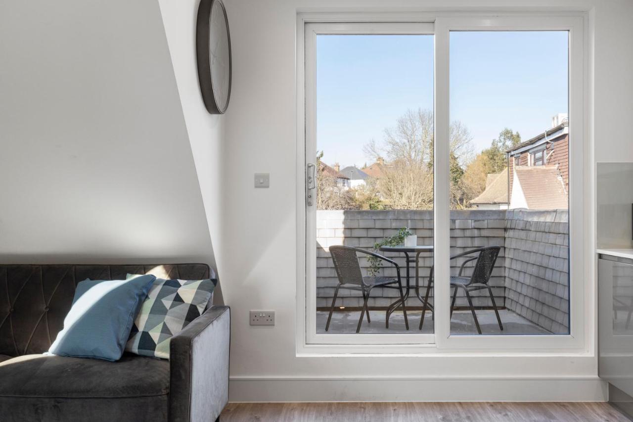 Flat 5 - Star London Vivian Lane 2-Bed Residence The Hyde 외부 사진