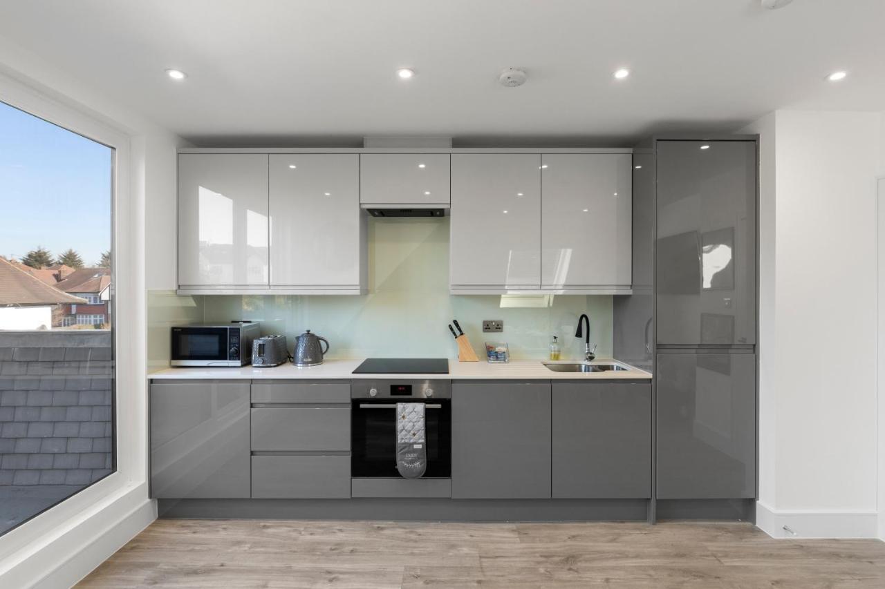 Flat 5 - Star London Vivian Lane 2-Bed Residence The Hyde 외부 사진